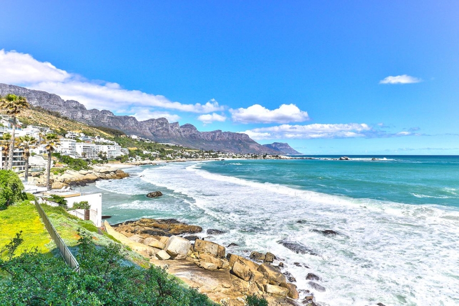 3 Bedroom Property for Sale in Clifton Western Cape